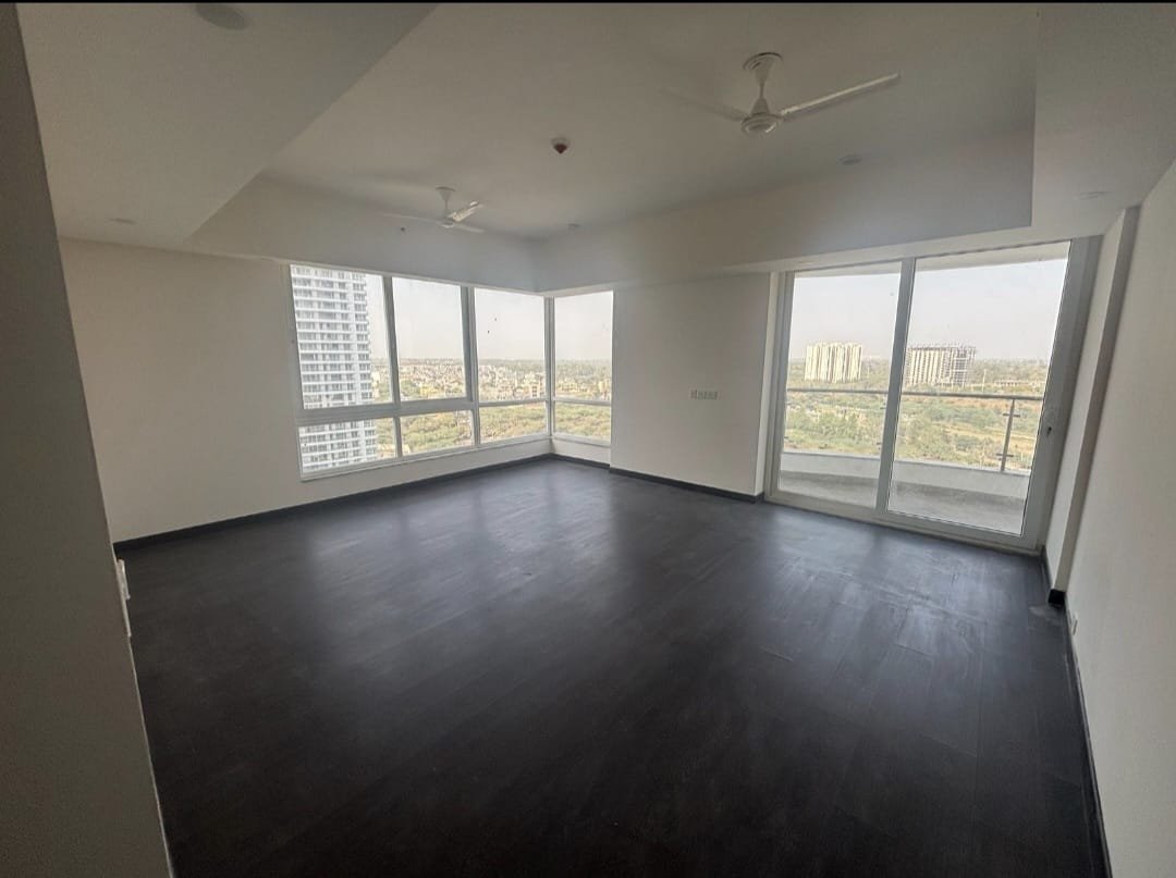 4BHK Krrish Provence Estate, Gwalpahari available for rent